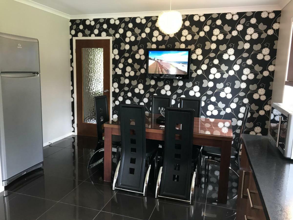 Clover Holidays - Cliff View Перт Экстерьер фото